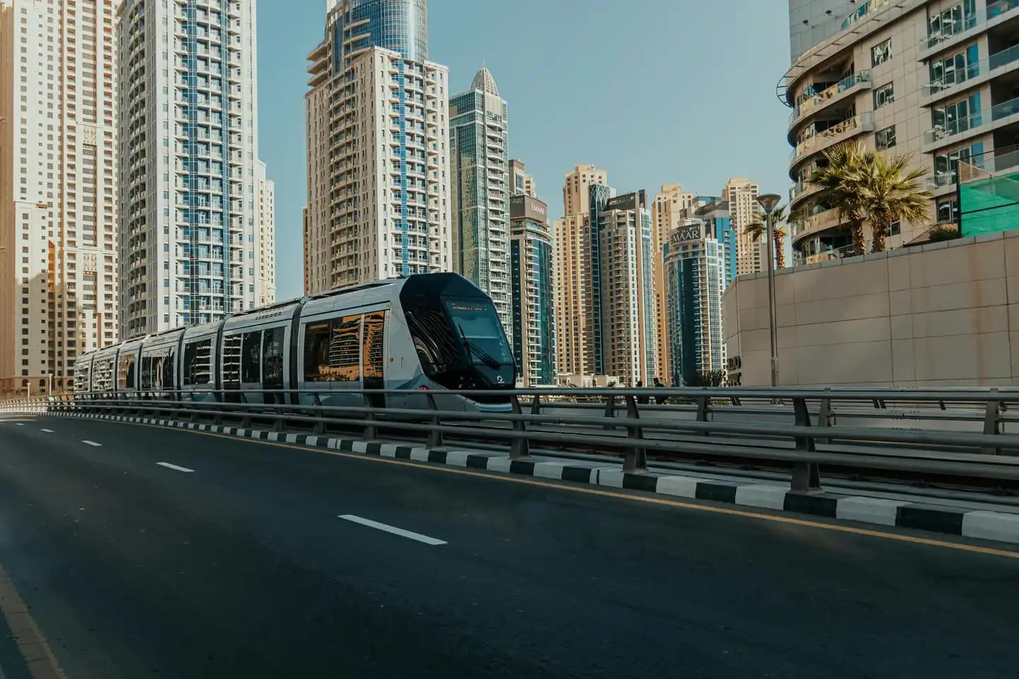 Dubai Life Hacks and Tips Every Resident Should Know