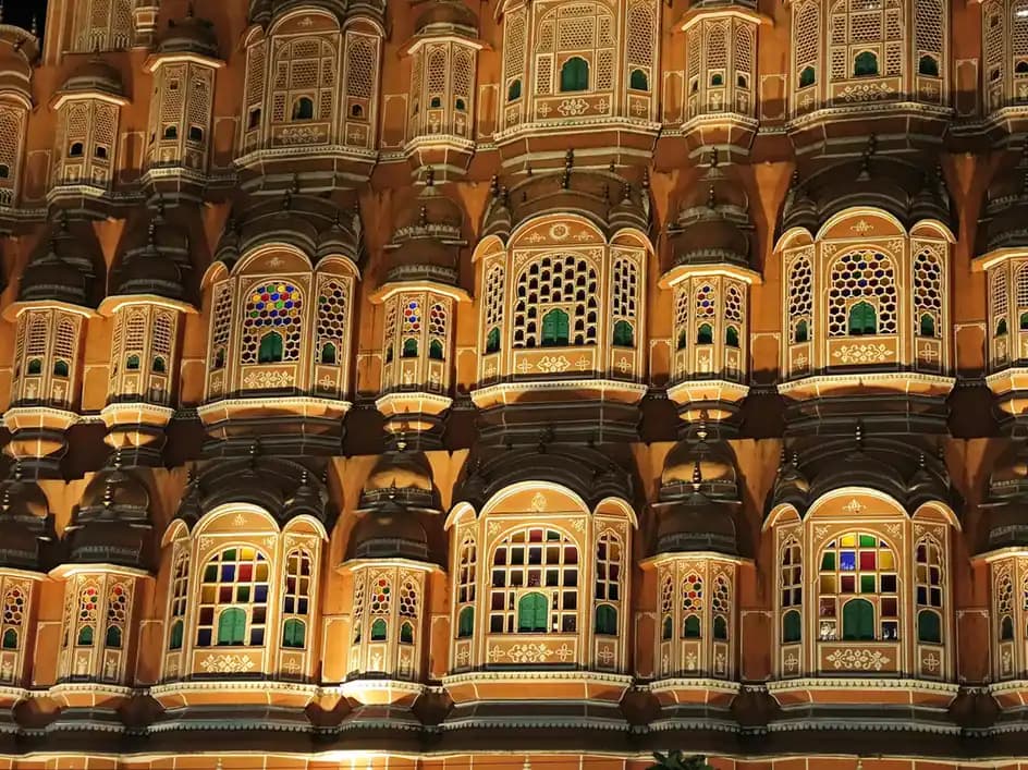 How to Spend 5 Days in Jaipur and Udaipur: Palaces, Pilgrimage & Royal Experiences