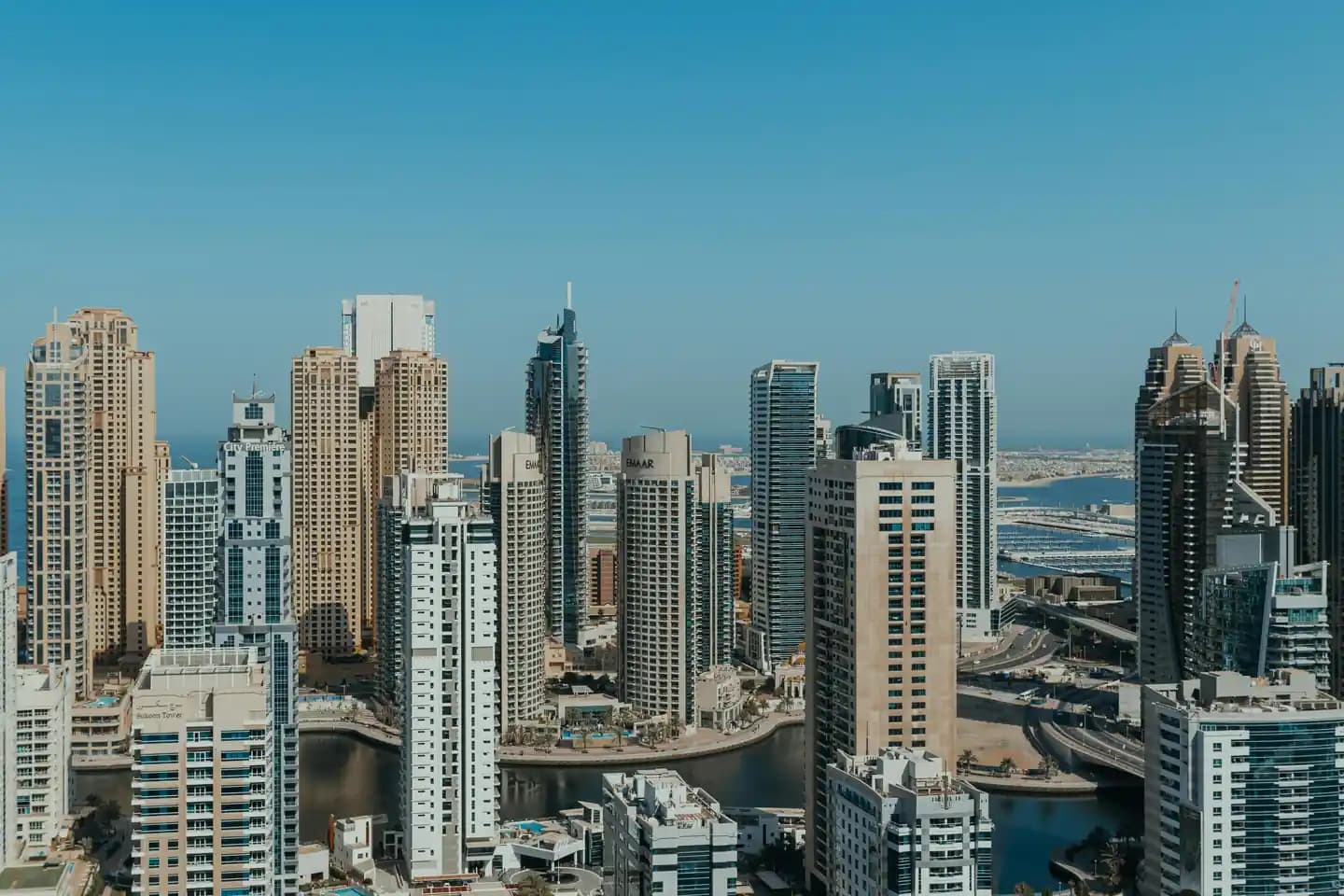 Dubai Long Stay Visa Options: 60 Days & Multiple Entry Guide