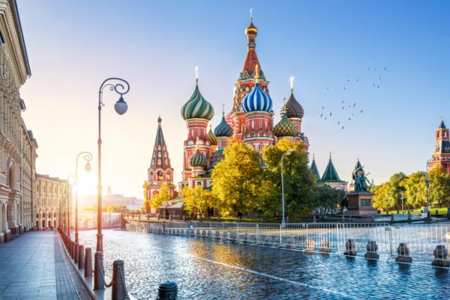 dubai to russia tour packages