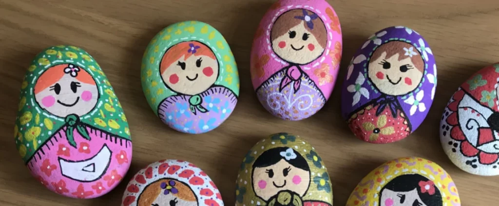  Doll Paintings in Russia
