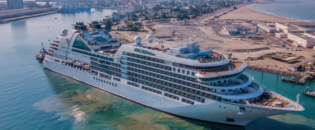 Phantom Ship Cruise in Ras Al Khaimah