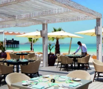 outdoor restaurants in Dubai