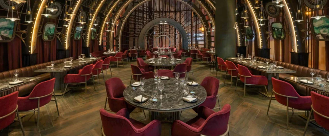 stunning bars with unique interiors in Dubai