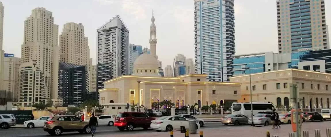 mosques to visit in the UAE
