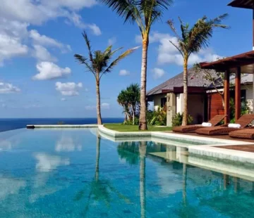 luxury villas in Bali