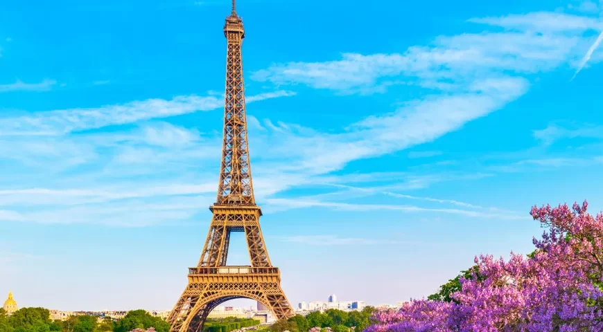 Paris Valentine’s Day Tour Package from UAE