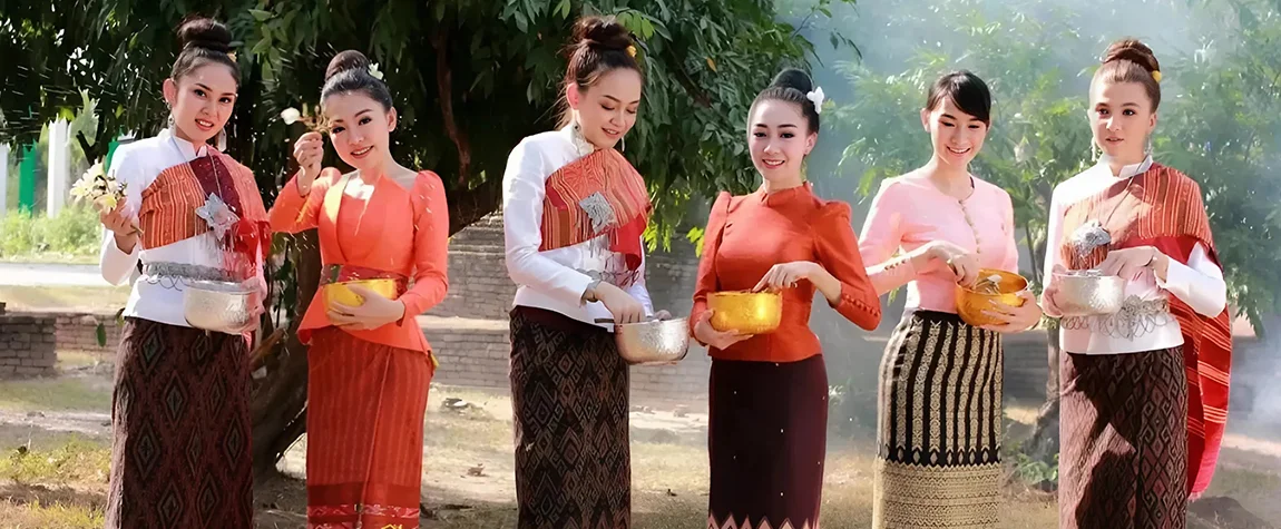 Traditional Thai Clothing