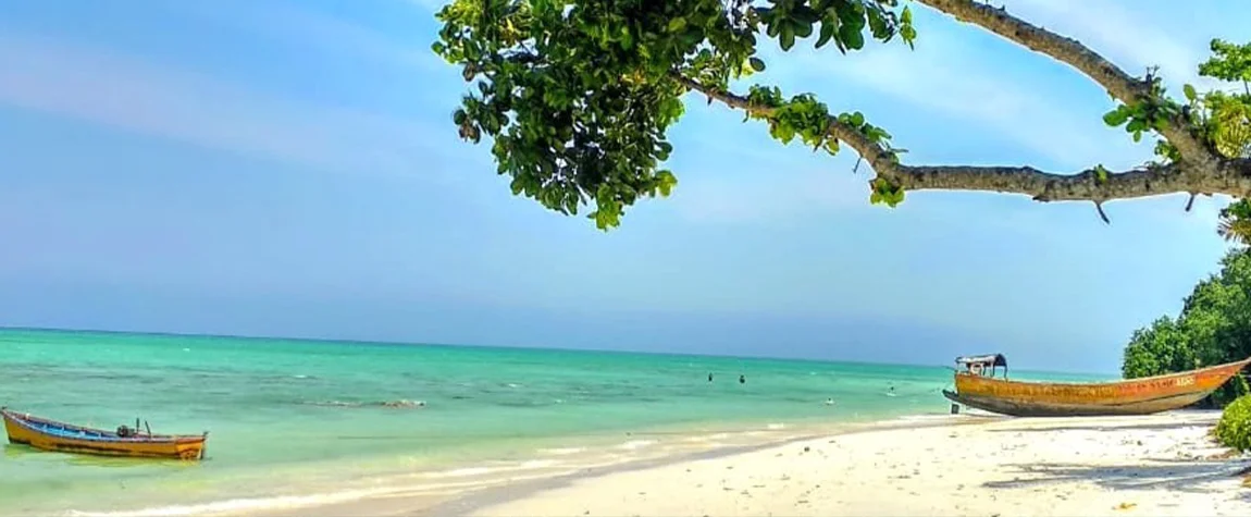 Kalapathar Beach & Local Exploration