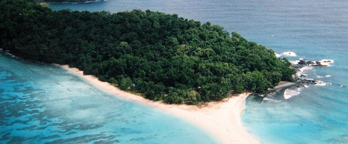 Cinque Island Twin Island Paradise