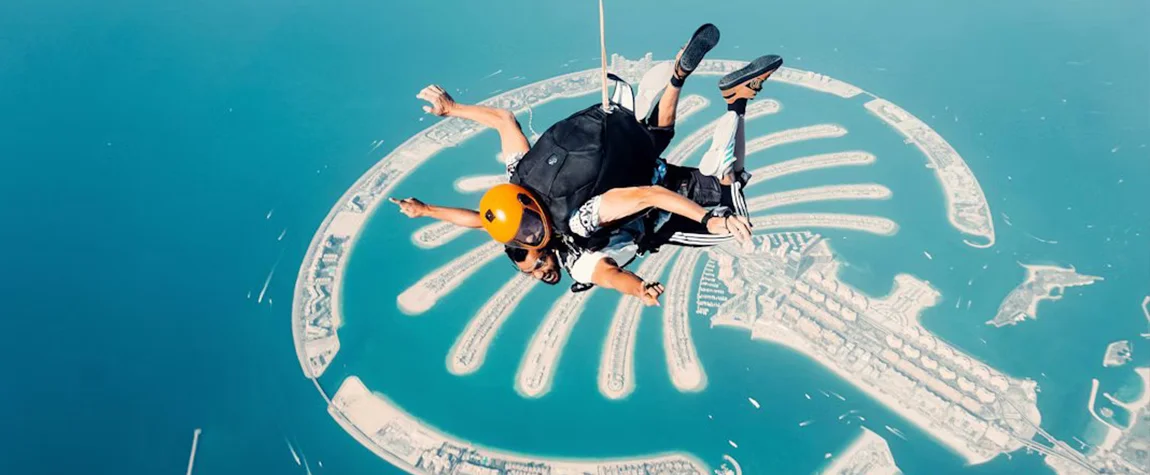 Best time for skydiving in Dubai